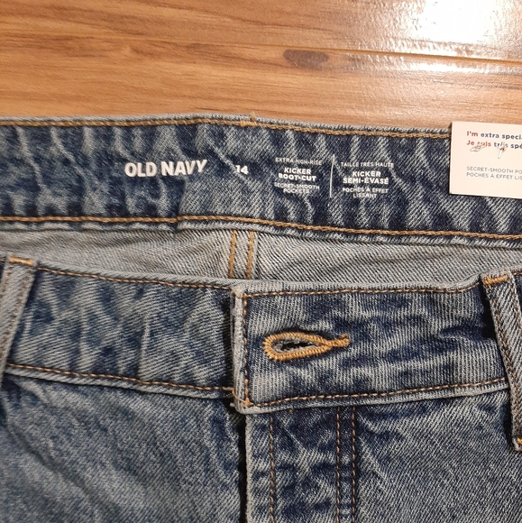 NWT Kicker Boot-Cut Jean's from Old Navy - Picture 2 of 6